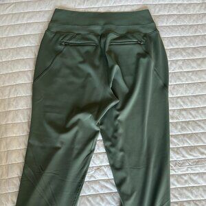Athleta Venice Jogger Green Medium Tall